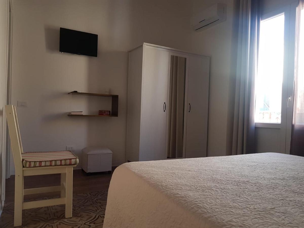Sat Appartamenti Locazioni Turistiche Brevi-G&P Holiday Home Trapani Exterior foto